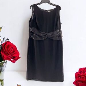 Danny & Nicole Women's‎ Dress Size 16